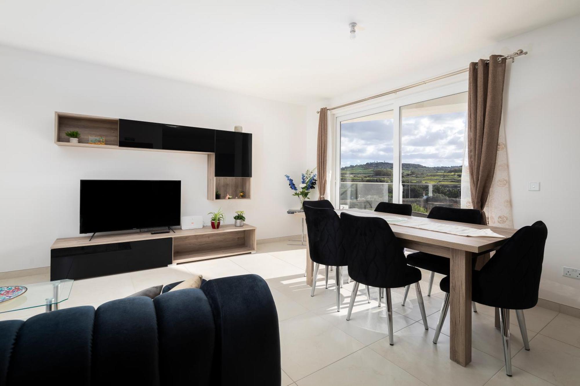 Modern & Spacious 2Br Apartment With Country Views - Close To Xemxija Bay Сент-Полс-Бей Экстерьер фото
